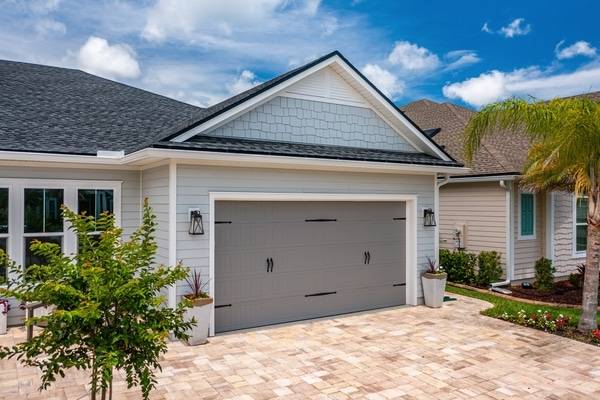 Coastline-Garage-Doors-Specials-New-Garage-Door